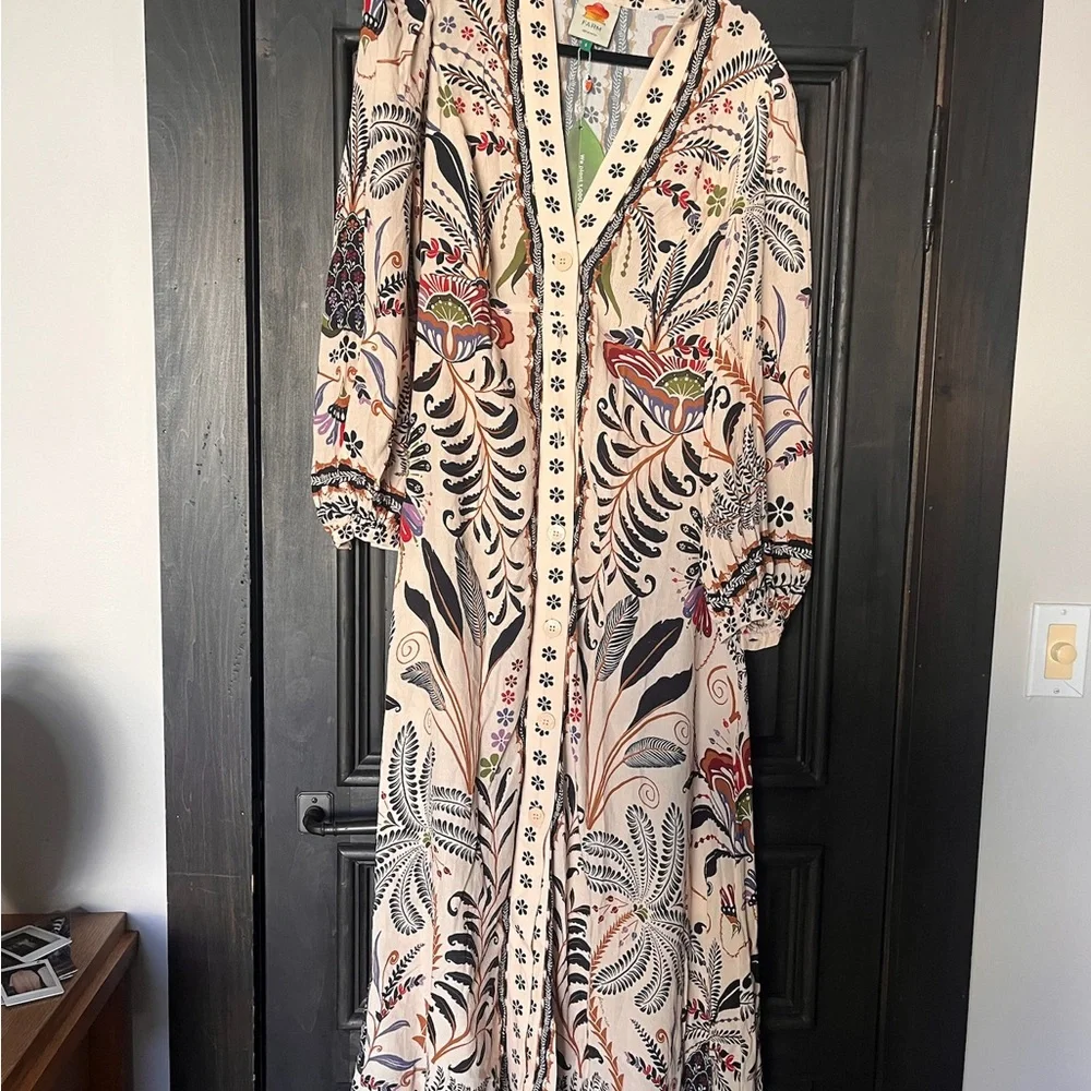 FARM Rio Cream and Black Botanical Maxi Dress - Picture 1 of 1